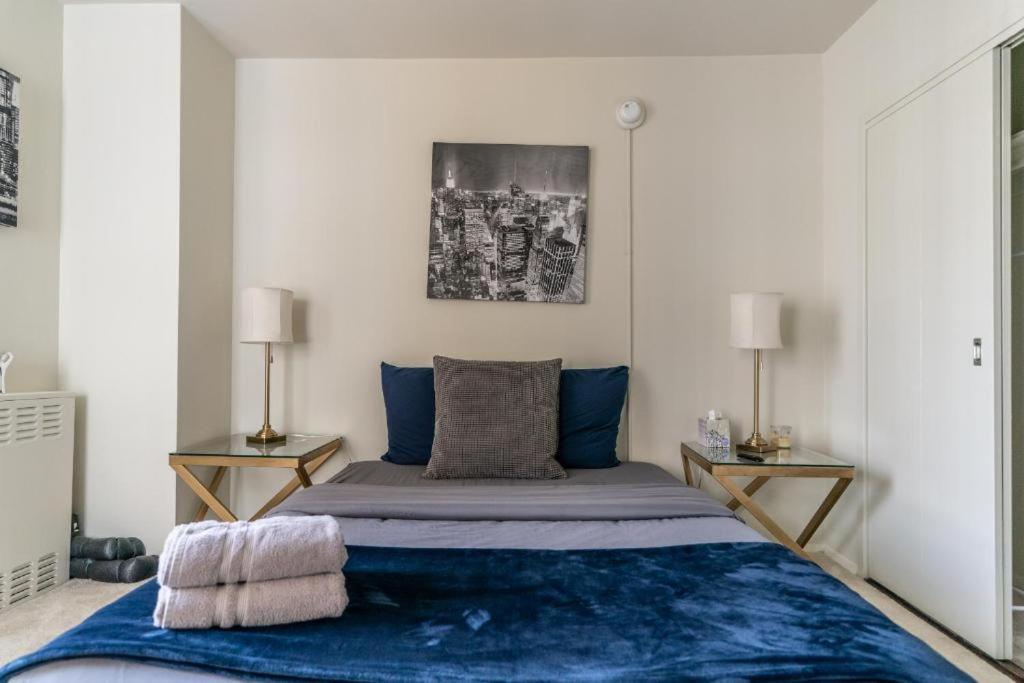 Spacious Charming Condo With Great Views Near The Grove Los Angeles Eksteriør bilde